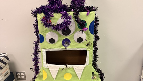 Feed the Candy Monster!